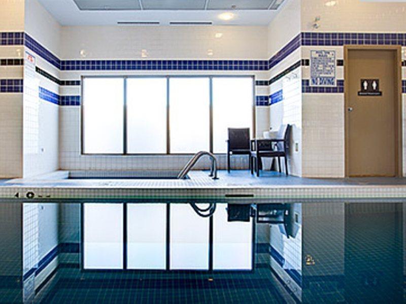 Sandman Hotel Calgary Airport Kültér fotó